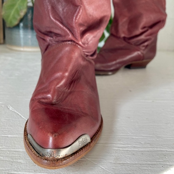 Vintage Zodiac cowboy boots - Picture 2 of 13